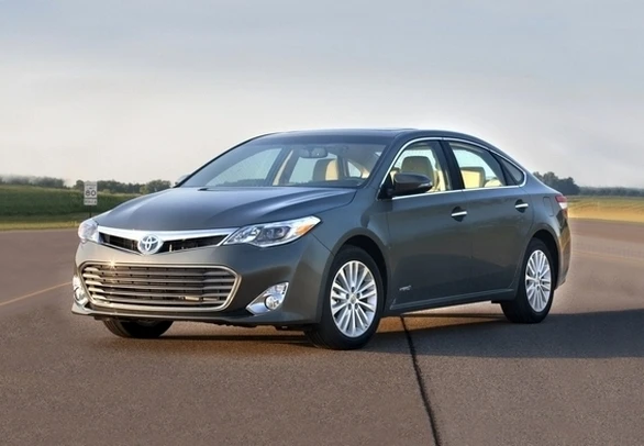 TOYOTA AVALON HYBRID 2014 PROBLEMAS