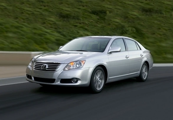 TOYOTA AVALON 2008 PROBLEMAS