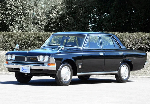 TOYOTA CROWN 1968 PROBLEMAS