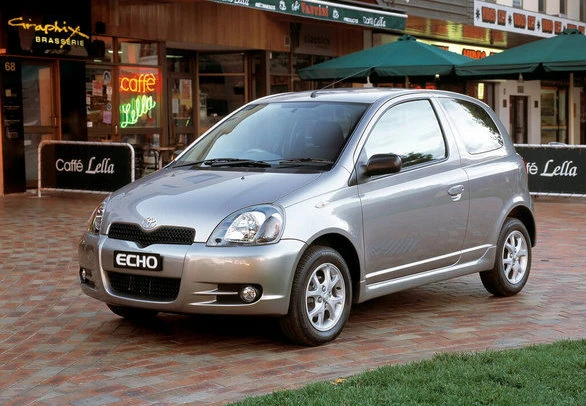 TOYOTA ECHO 2001 PROBLEMAS