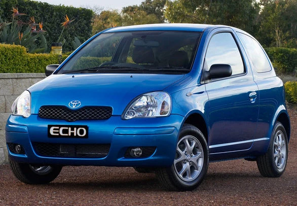 TOYOTA ECHO 2003 PROBLEMAS