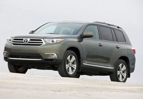 TOYOTA HIGHLANDER 2012 PROBLEMAS