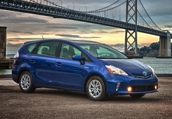 2011 Prius V
